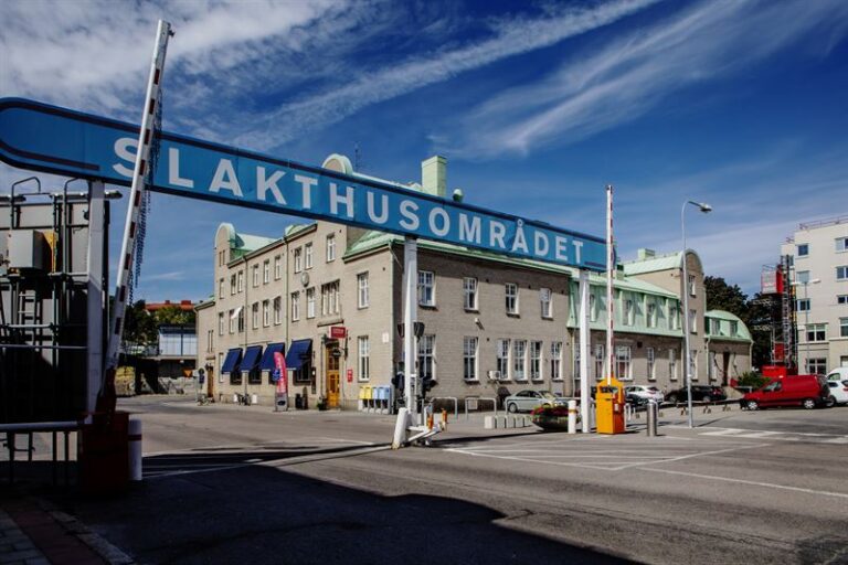 Hemma Hos Tagehus Holding